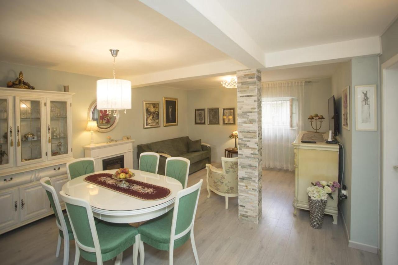 Apartment Antica With Yard & Bbq Split Bagian luar foto