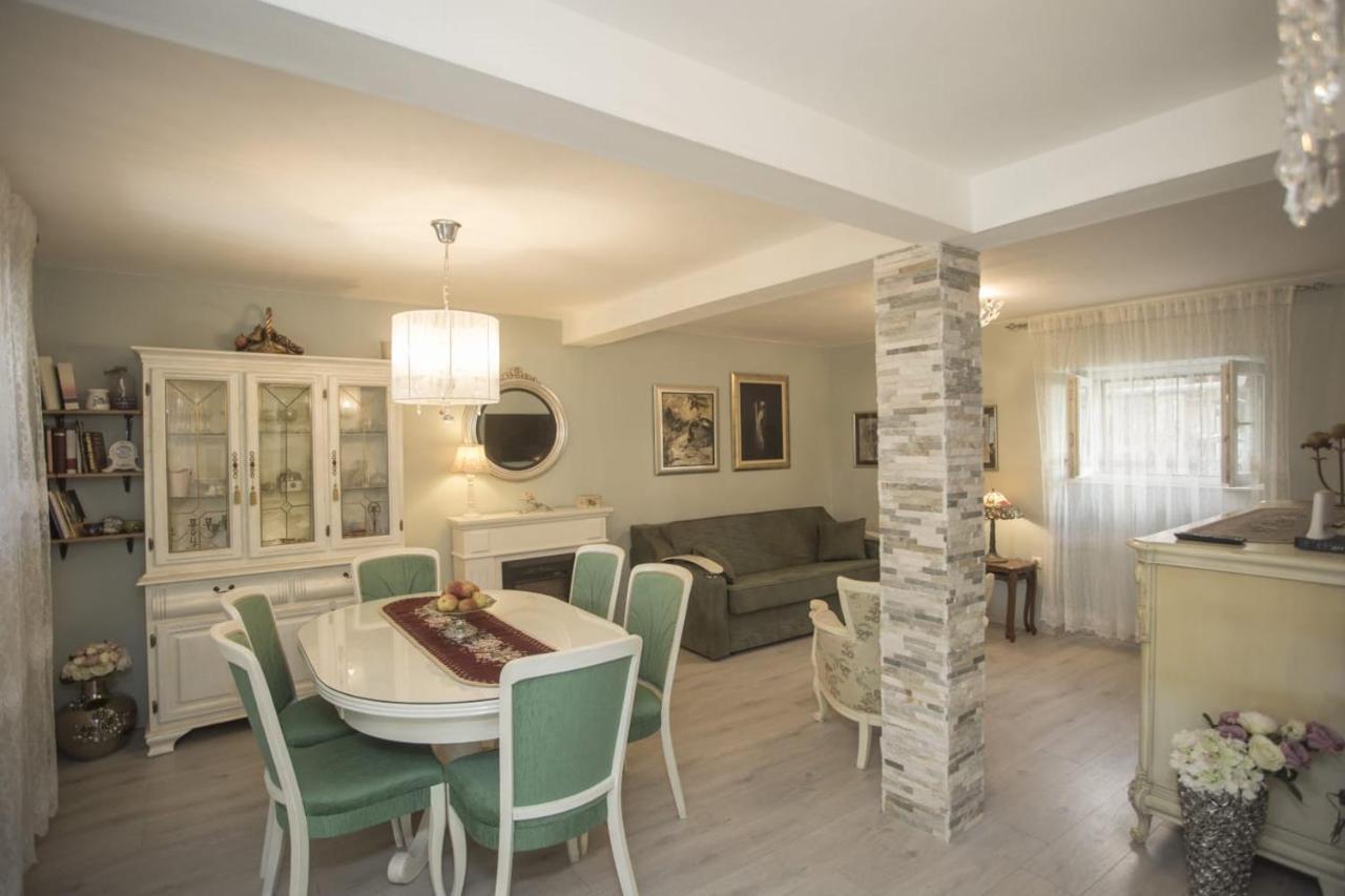 Apartment Antica With Yard & Bbq Split Bagian luar foto